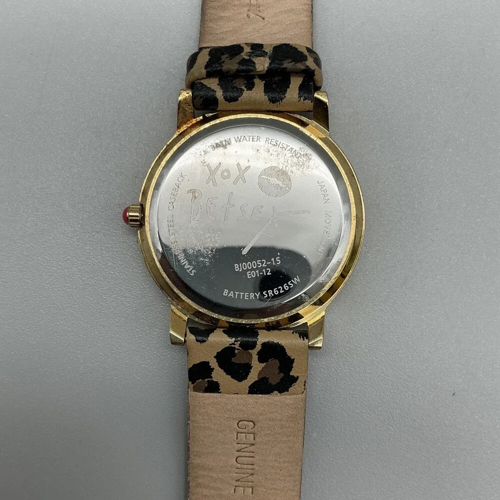 Betsey Johnson see photos